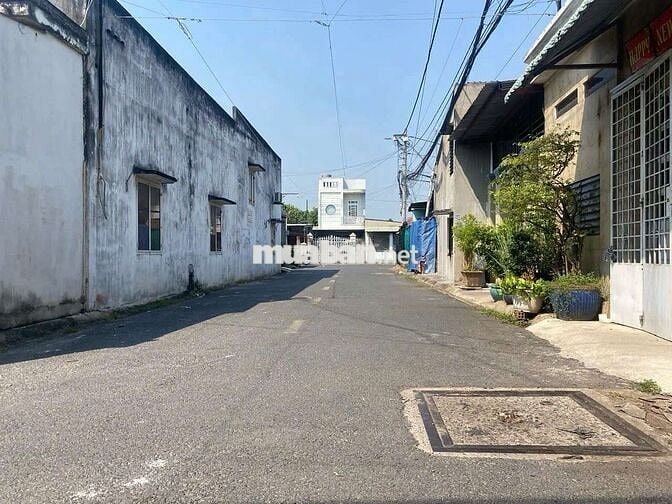 Xưởng mặt tiền giá rẻ - gác lửng, Song Hành, Ng Ảnh Thủ, Trung Chánh