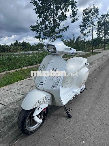 Piaggio Vespa Sprint 2015 Trắng, dọn full kiểng