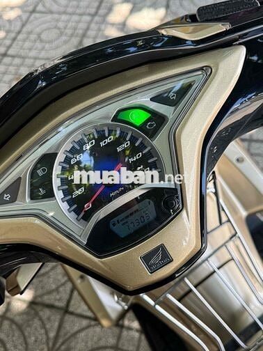 Honda Air Blade 125 Vàng đồng 17303 km