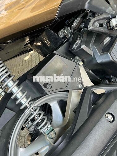 Honda Air Blade 125 Vàng đồng 17303 km