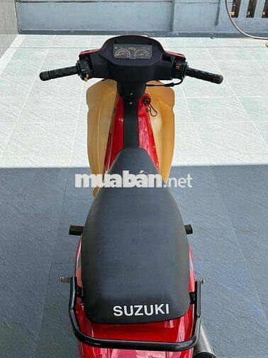 Suzuki RGV120 Đỏ, Kem