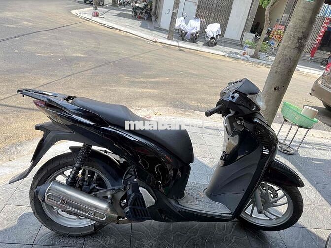 Honda SH Việt Đen Up áo Ý