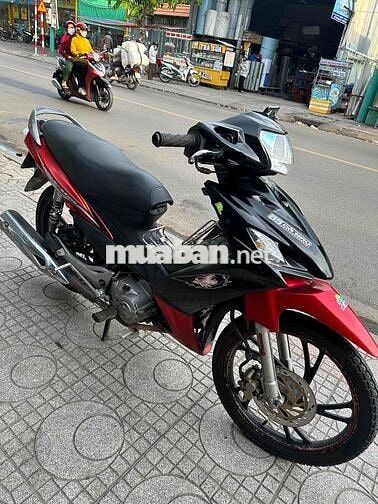 Suzuki Axelo Đỏ đen Côn tay