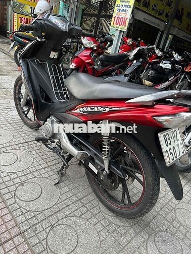 Suzuki Axelo Đỏ đen Côn tay