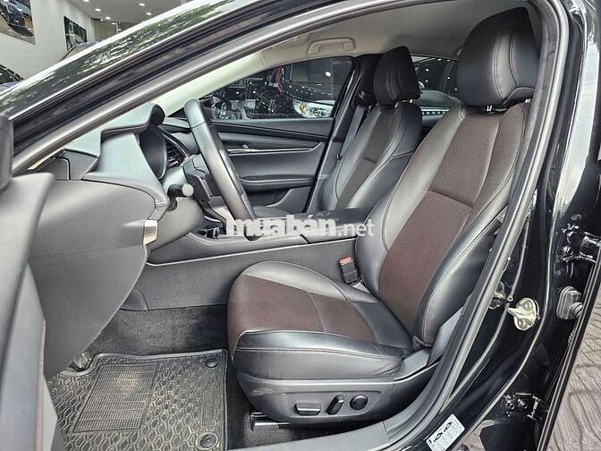Mazda 3 2025 1.5 Premium odo 2 vạn