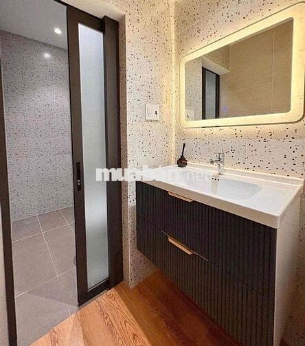 CHO THUÊ CĂN HỘ 1 PHÒNG NGỦ MÁY GIẶT RIÊNG NỘI THẤT CAO CẤP NGAY Q1