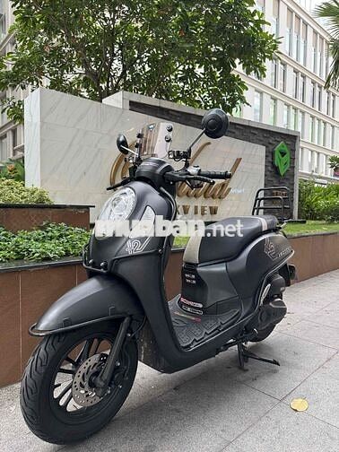 Honda Scoopy nhập Thái