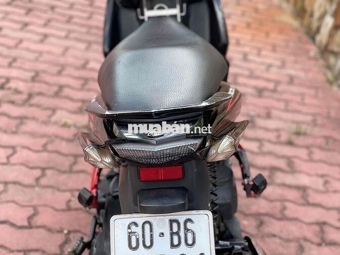 Yamaha  Đỏ đen