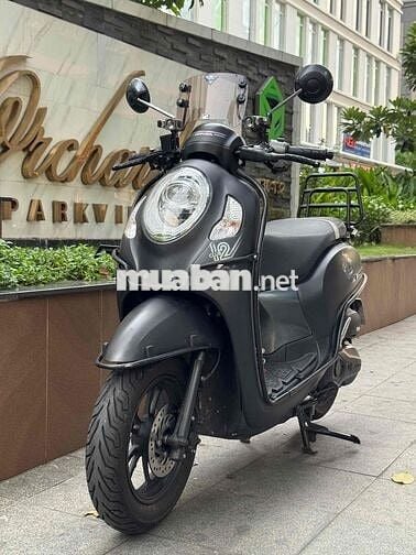Honda Scoopy nhập Thái