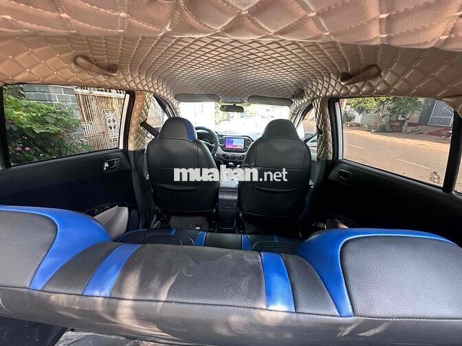 Hyundai i10 nhập ấn