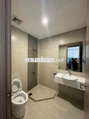 chính chủ cần bán chung cư sa3 vinhome smart city