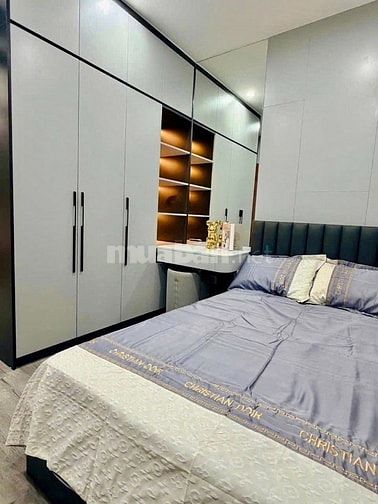 CC Nguyễn Văn Đậu view Landmark 2 tỷ/2PN sổ sẵn, full nội thất vay 70%