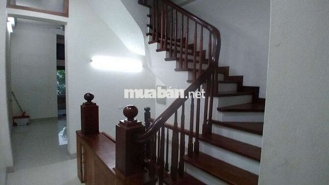 🏡 CHO THUÊ NHÀ NGỌC THỤY 52m²x4T – Ô TÔ ĐỖ CỬA NGÀY ĐÊM  – GIÁ 12TR