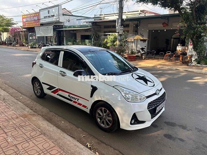 Hyundai i10 nhập ấn