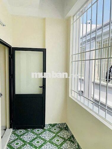 Gia đình cần bán nhà 4T DT 30m2 4ty6 Tại Yên Nghĩa Hà Đông Đủ Đồ