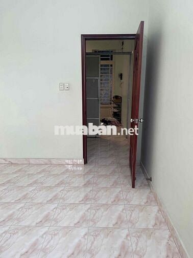 Phòng ngay đường Trần văn kiểu , Binh Phú q6