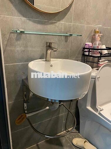 Nhà hẻm ba gác 2 tầng 2 phòng ngủ 2 wc quận 10 đầy đủ tiện nghi