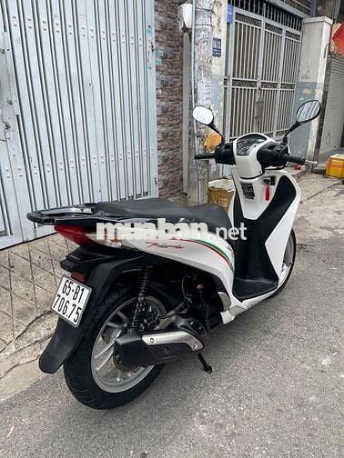 Cầm đồ thanh lí SH 150i 2015 9chủ xe zin cực đẹp