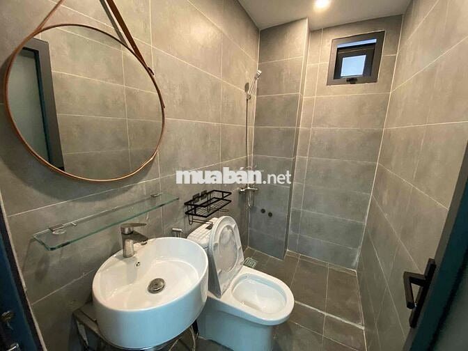 Nhà hẻm ba gác 2 tầng 2 phòng ngủ 2 wc quận 10 đầy đủ tiện nghi