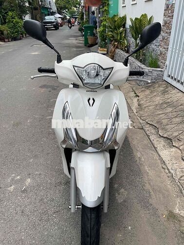 Cầm đồ thanh lí SH 150i 2015 9chủ xe zin cực đẹp