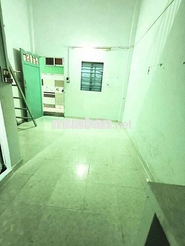Phòng trọ 30m2 kp1, Thị Trấn Hóc Môn cho thuê, có gác,wc riêng,an ninh