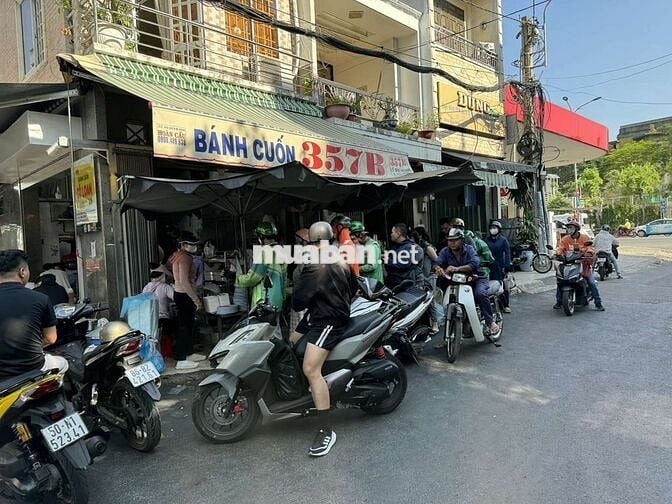 Cần Tuyển Phụ Quán Buổi Sáng Quận 11.
