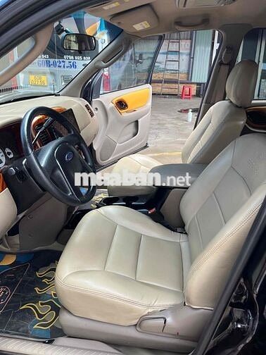 Ford Escape 2004 3.0 V6 Đen