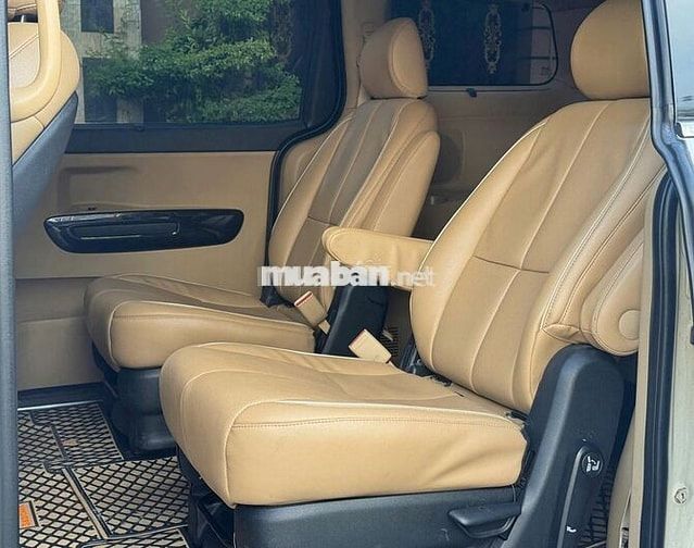 Kia Sedona 2018 Full kịch 80.000 km Trắng