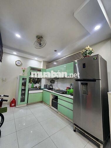 🔥NHÀ 4 TẦNG TRUNG TÂM Q3- SÁT MẶT ĐƯỜNG ĐIỆN BIÊN PHỦ 38M². GIÁ 8,4Đ