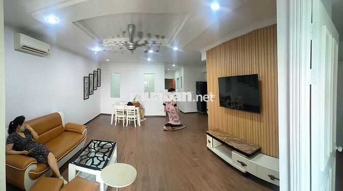 Chung cư Ruby Garden, 80m2, 3Pn, giá 3,65 tỷ, Tân Bình, HCM.