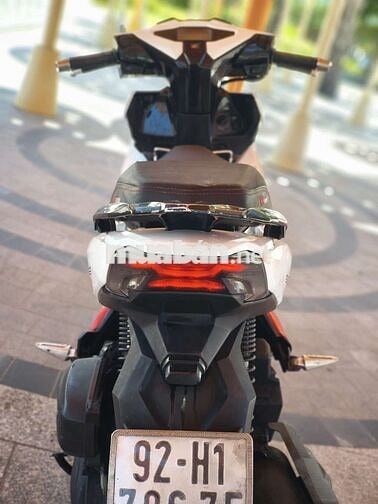 Honda Air Blade Trắng, Đen, Đỏ cần bán hoạc gl 