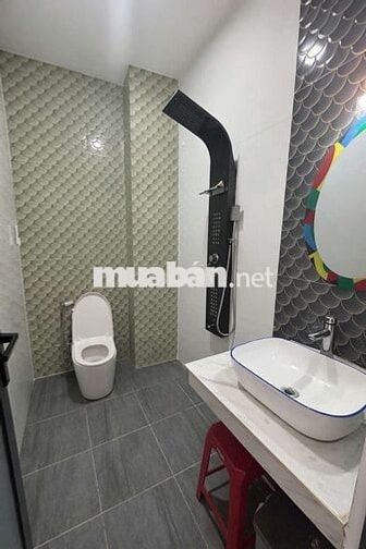 Siêu Phẩm 4 Tầng - 10,2 x 8m - Tỉnh Lộ 10
