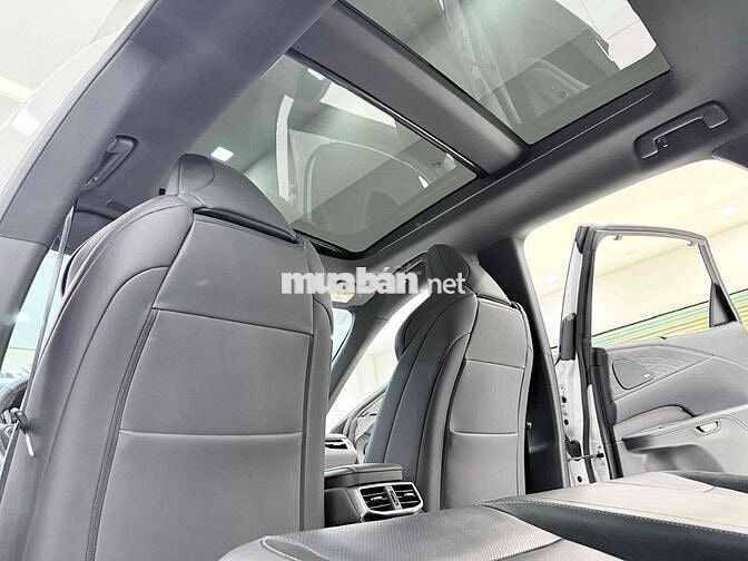 Lexus RX 500h F SPORT Performance 2024 12000 km