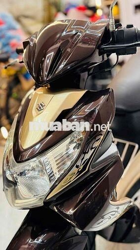 Suzuki Hayate màu Nâu vàng