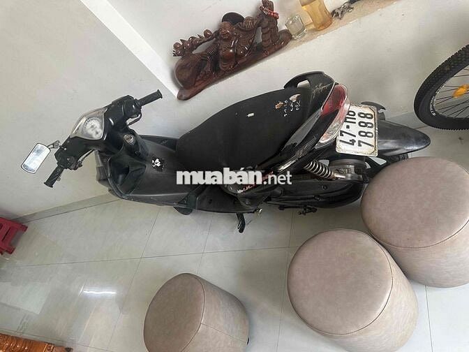 Yamaha Ultimo màu Đen