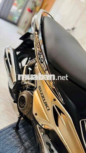 Suzuki Hayate màu Nâu vàng