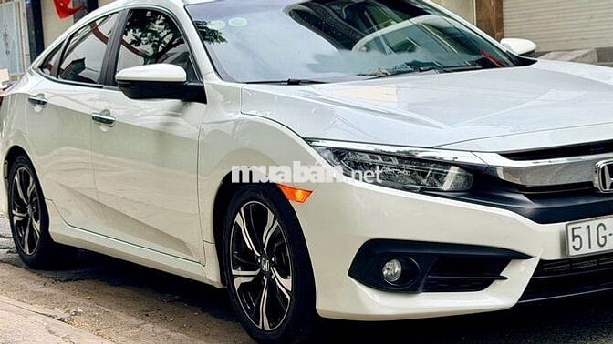 CHÍNH CHỦ BÁN HONDA CIVIC 1.5 TURBO CUỐI 2017