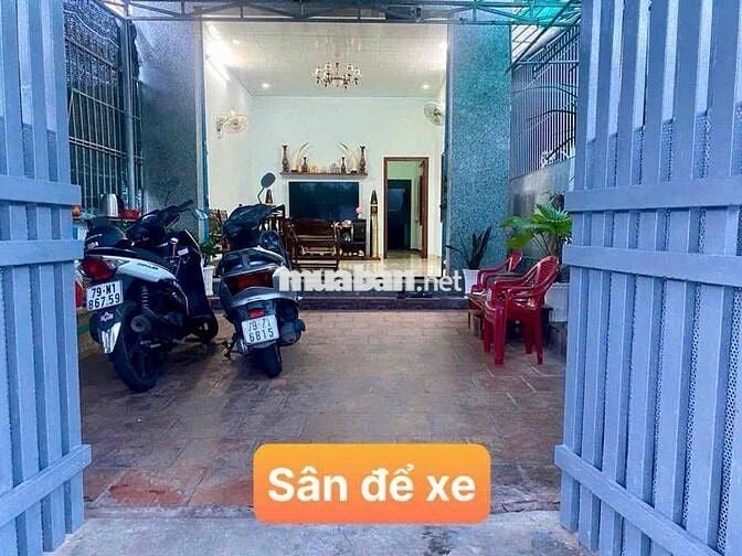 Bán nhà 2 mặt tiền đường - Phường Bắc NHA TRANG, gần biển, 133m2, 7 tỷ