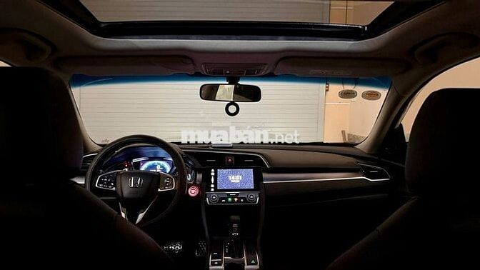 CHÍNH CHỦ BÁN HONDA CIVIC 1.5 TURBO CUỐI 2017