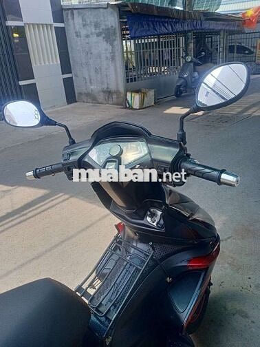 Honda Air Blade 2009 up thái.