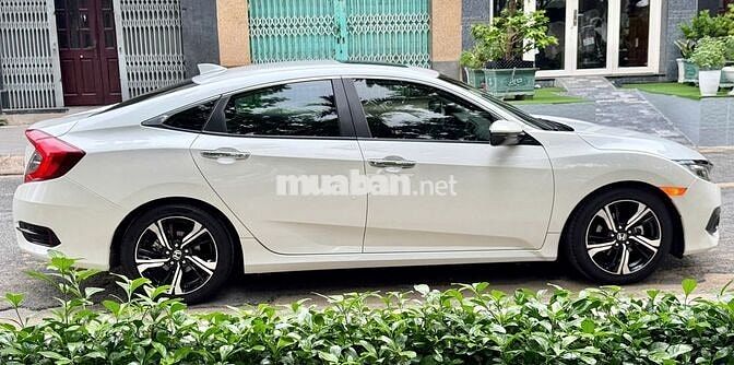CHÍNH CHỦ BÁN HONDA CIVIC 1.5 TURBO CUỐI 2017