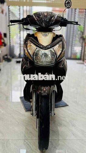 Suzuki Hayate màu Nâu vàng