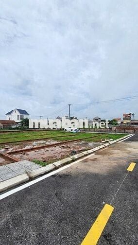 BÁN ĐẤT VIEW HỒ ĐẸP – KHU VỰC THỊNH LONG