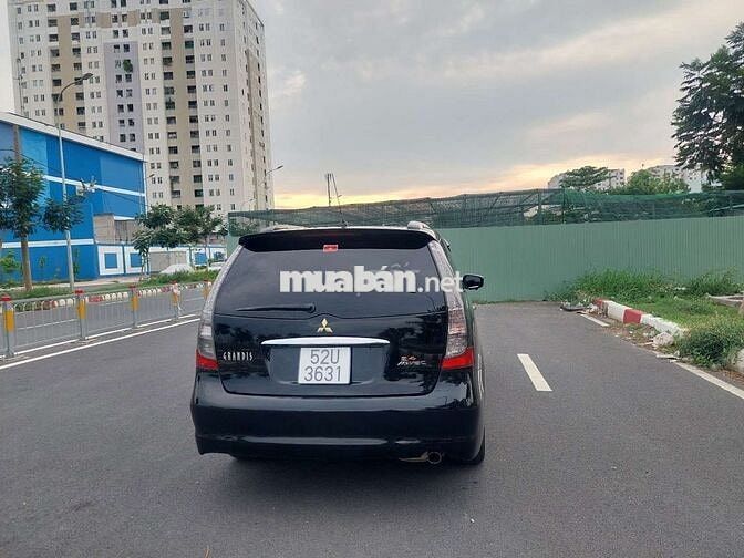 Mitsubishi Grandis 2008 Đen Tự động