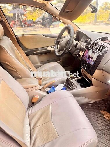 Ford Laser 1.8 GHIA Bạc