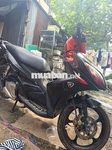 Yamaha Nouvo 4 2010 Đen-Đỏ Đã sử dụng