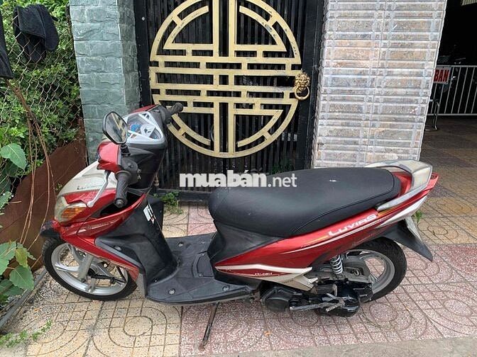 Yamaha Luvias 2012 Đỏ