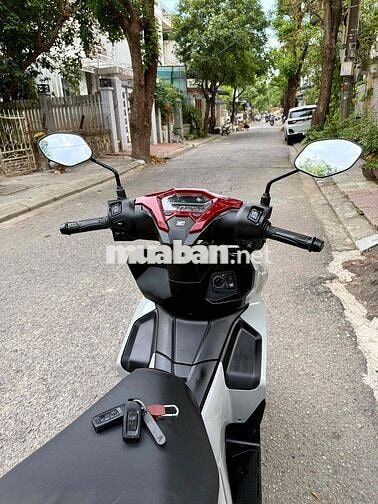 AB 2026 ABS 125cc odo 4900km ***