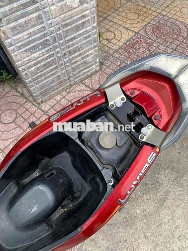 Yamaha Luvias 2012 Đỏ