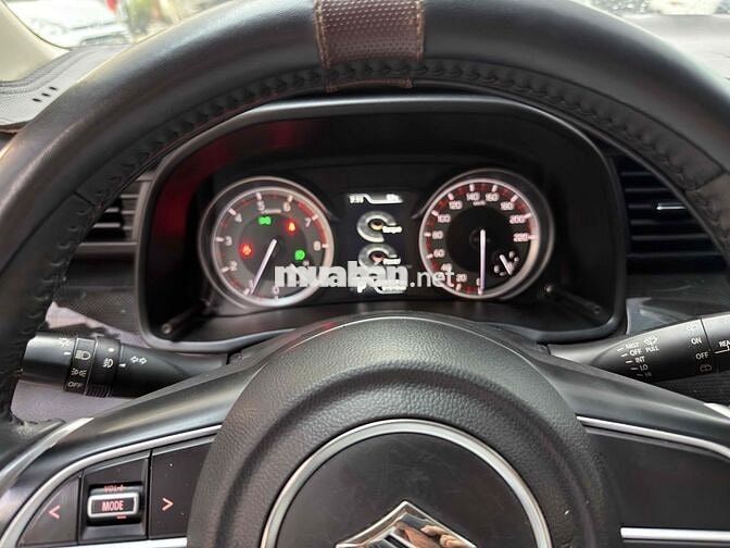 Suzuki XL 7 2021 GLX AT - 91000 km zin đẹp
